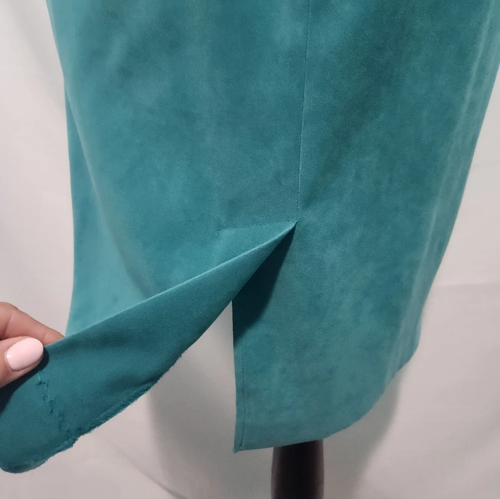 Vintage Leslie Fay Turquoise Velvet Skirt Suit Jacket Set W Gold Buttons Size 6P